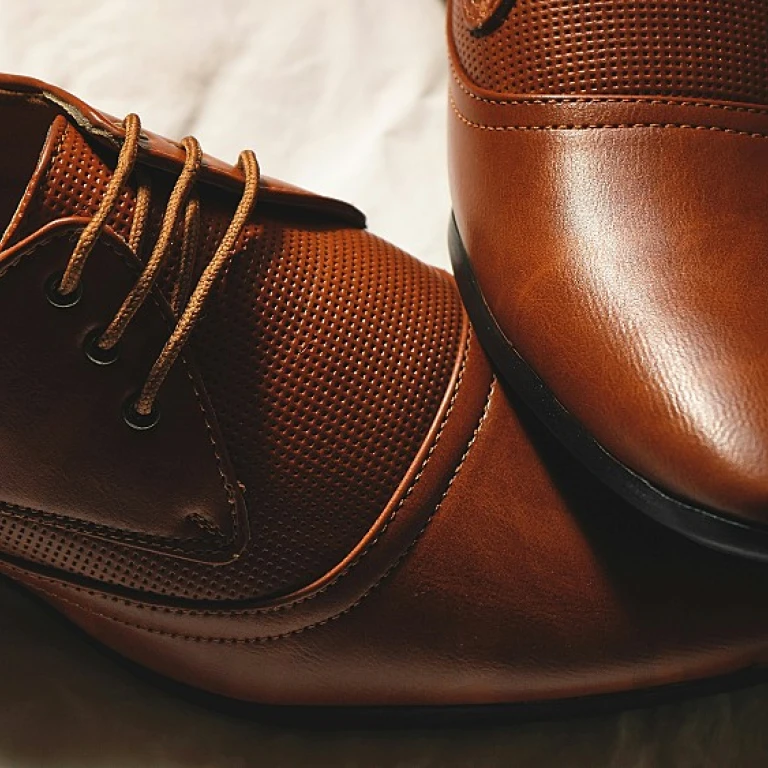 Homme chaussures : tendances et conseils pour bien choisir